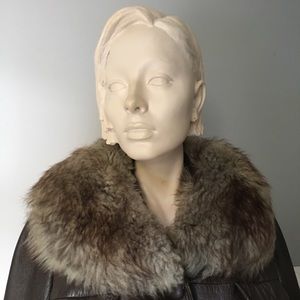 Meet your Posher, Monica